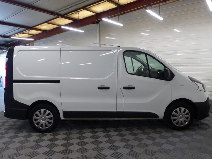 RENAULT TRAFIC FOURGON 2018 - Photo n°22