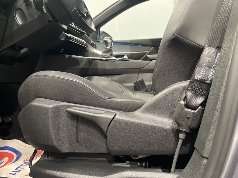 PEUGEOT 5008 2023 - Photo n°38