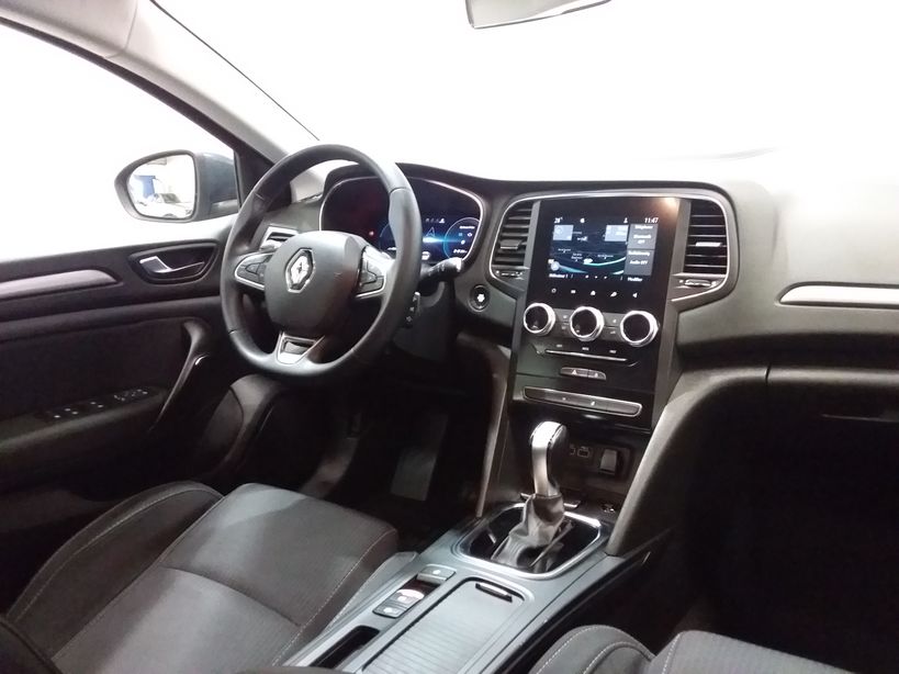 RENAULT MEGANE IV ESTATE 2021 - Photo n°9