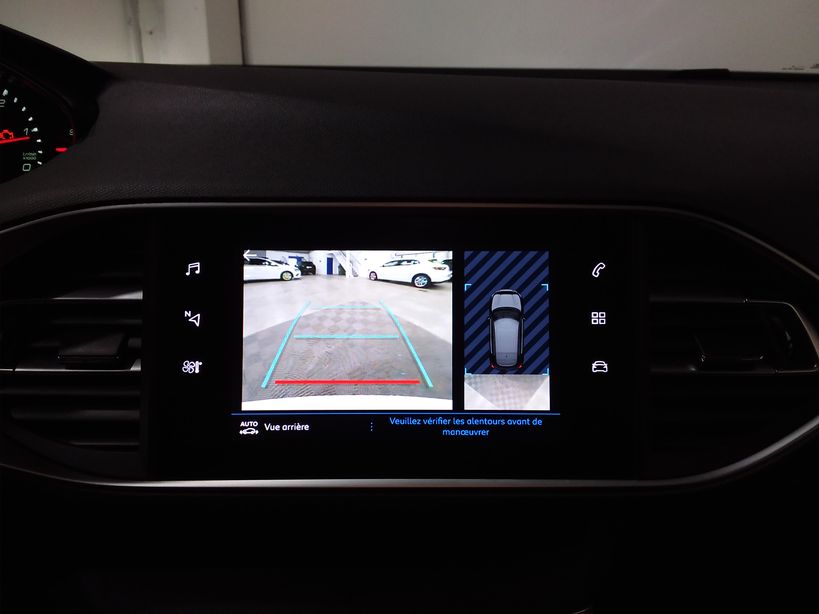 PEUGEOT 308 2020 - Photo n°14