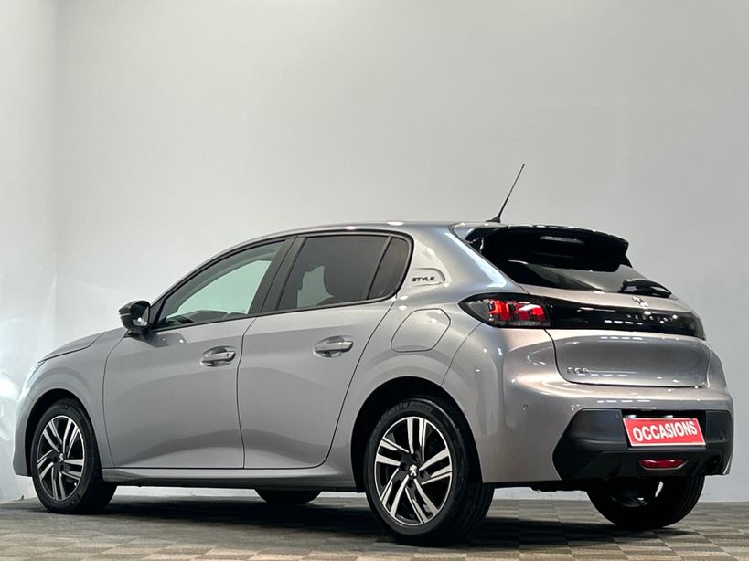 PEUGEOT 208 2023 - Photo n°4
