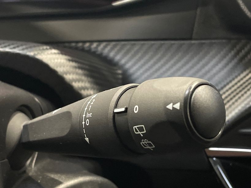 PEUGEOT 208 2022 - Photo n°28