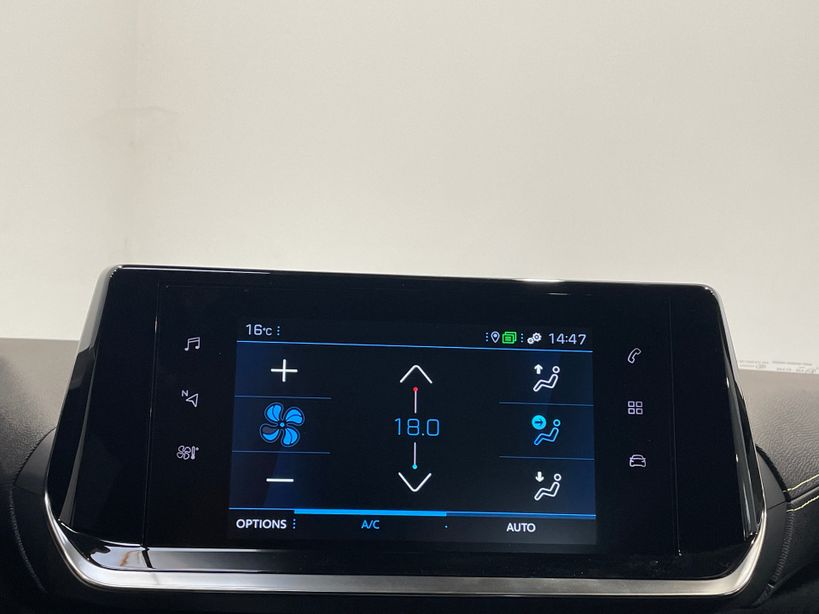 PEUGEOT 208 2024 - Photo n°17