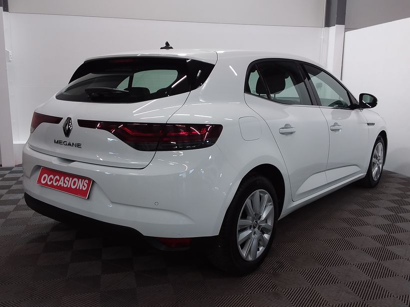 RENAULT MEGANE IV BERLINE 2021 - Photo n°4