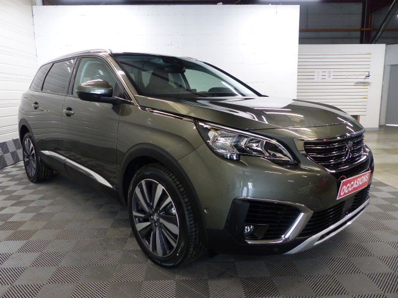PEUGEOT 5008 2020 - Photo n°3