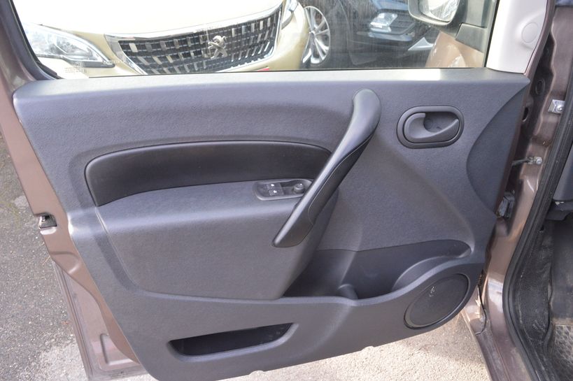 RENAULT KANGOO EXPRESS 2012 - Photo n°7