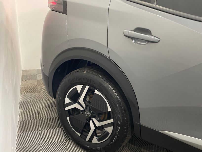 PEUGEOT 2008 2024 - Photo n°5