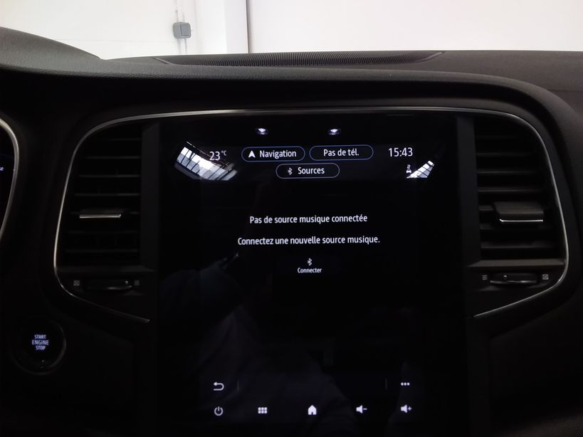 RENAULT MEGANE IV BERLINE 2022 - Photo n°18