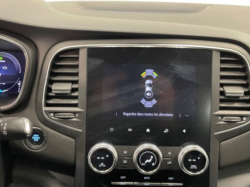 RENAULT MEGANE IV ESTATE 2021 - Photo n°25