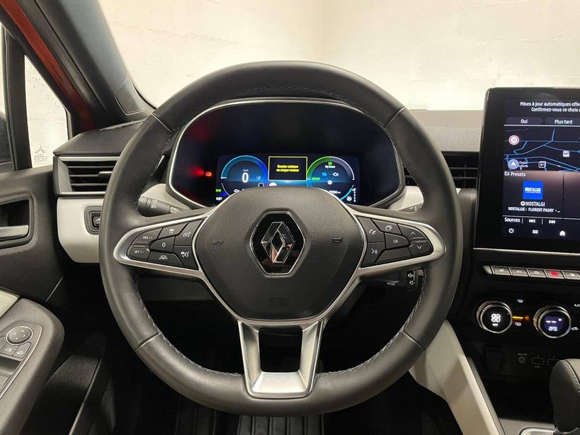 RENAULT CLIO V 2023 - Photo n°13