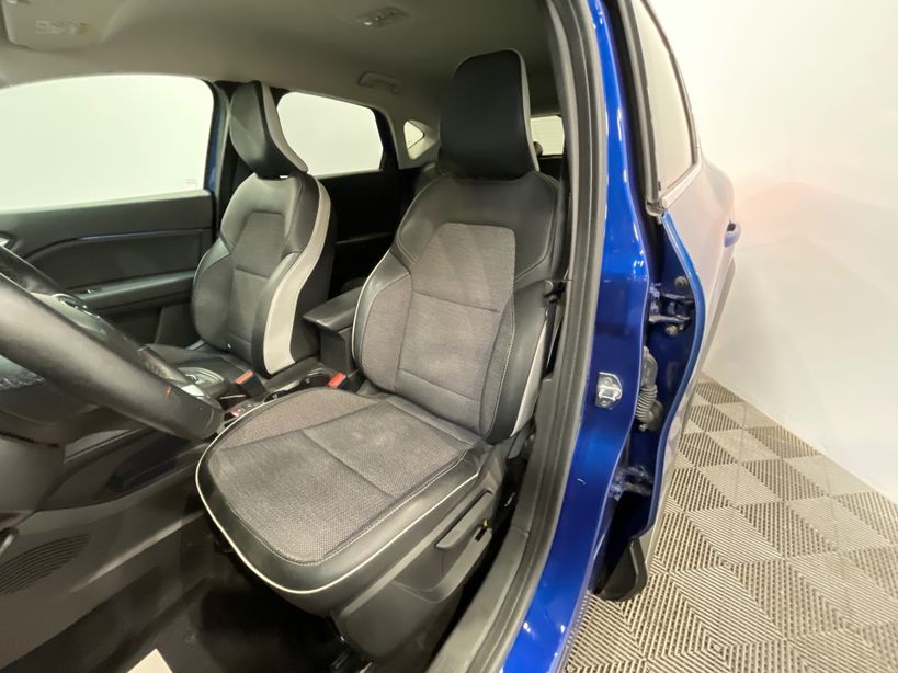 RENAULT CAPTUR 2021 - Photo n°9