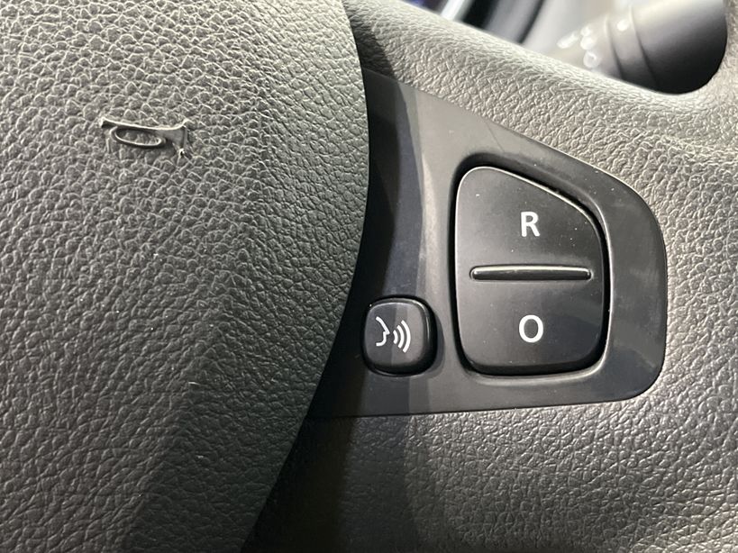 RENAULT TRAFIC FOURGON 2019 - Photo n°26
