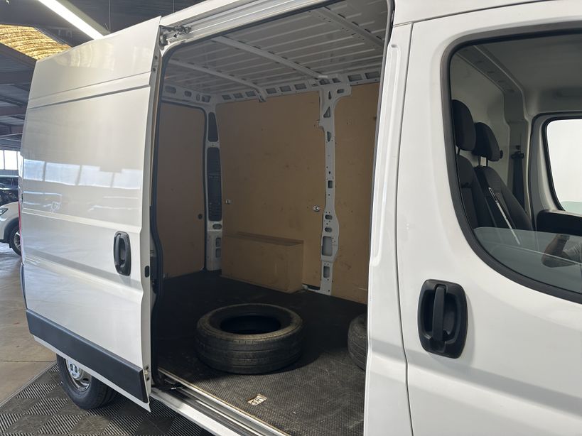 PEUGEOT BOXER FOURGON 2022 - Photo n°30