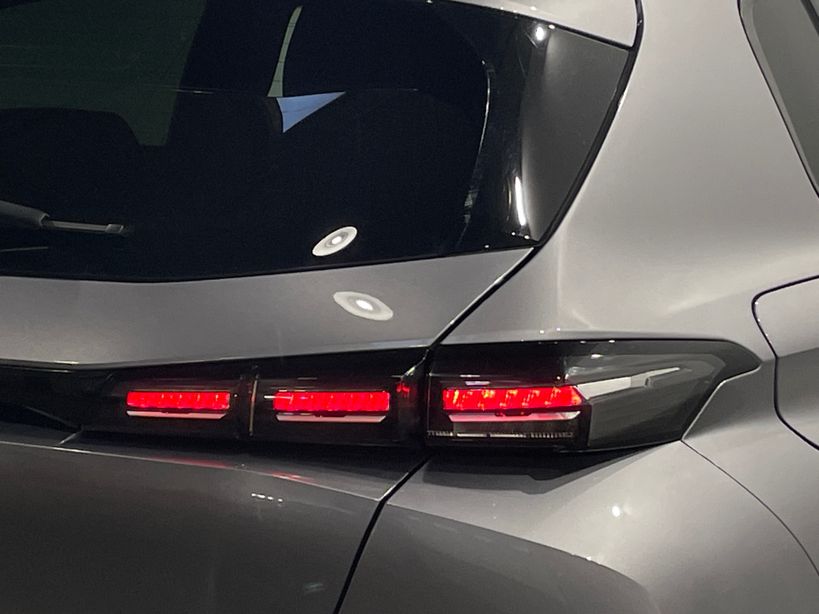 PEUGEOT 308 2023 - Photo n°8