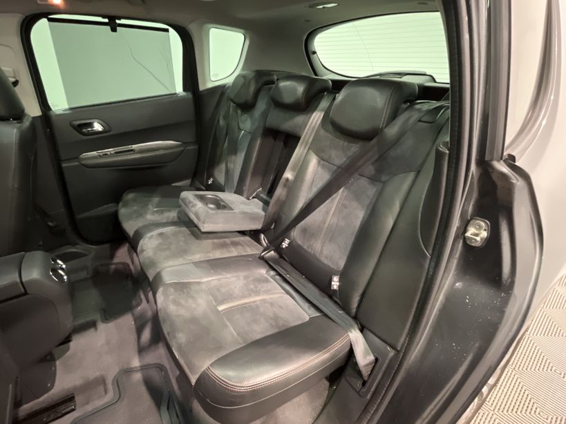 PEUGEOT 3008 2015 - Photo n°9