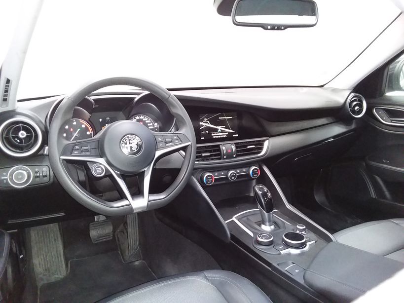 ALFA ROMEO GIULIA 2017 - Photo n°9