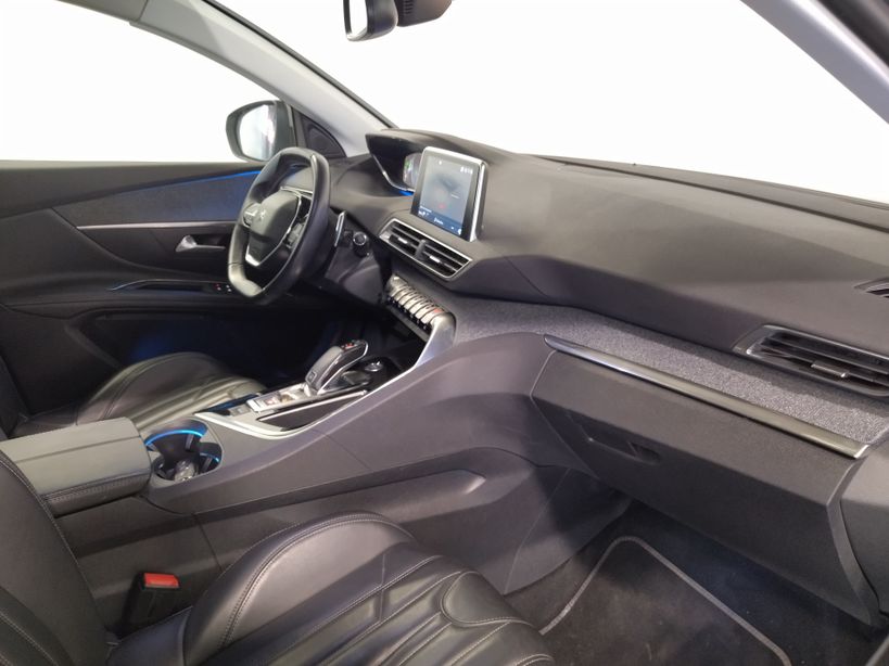 PEUGEOT 3008 2017 - Photo n°9