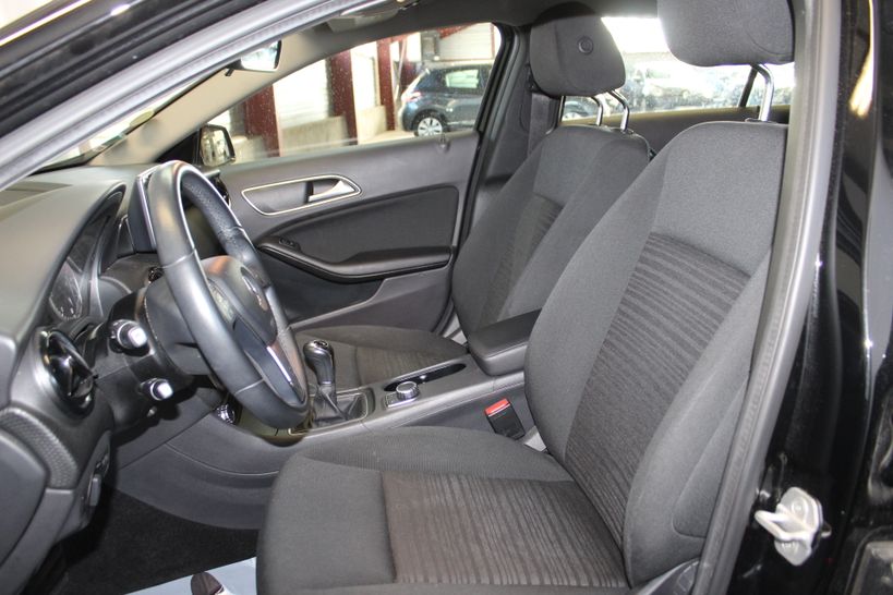 MERCEDES CLASSE A 2014 - Photo n°15