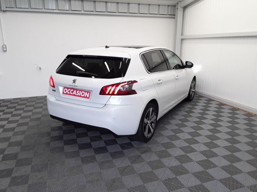 PEUGEOT 308 2018 - Photo n°4