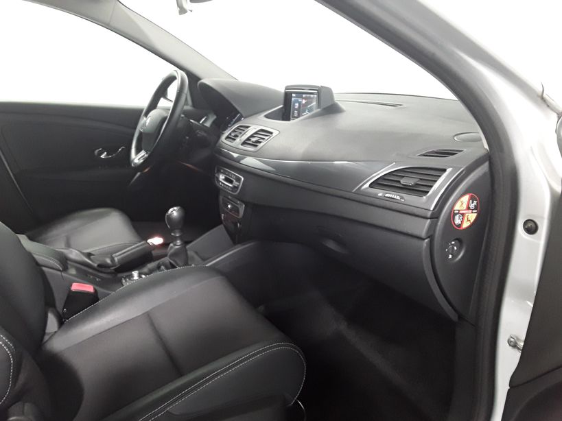 RENAULT MEGANE III ESTATE BUSINESS 2014 - Photo n°5