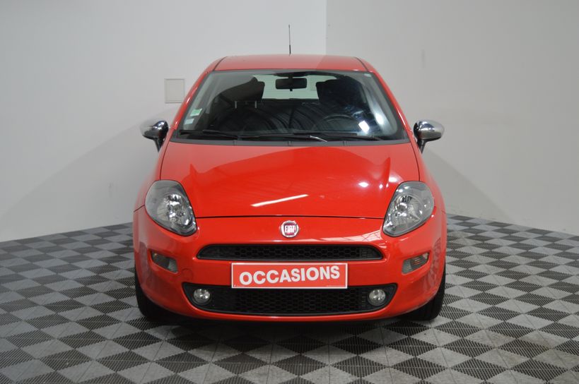 FIAT PUNTO 2014 - Photo n°28