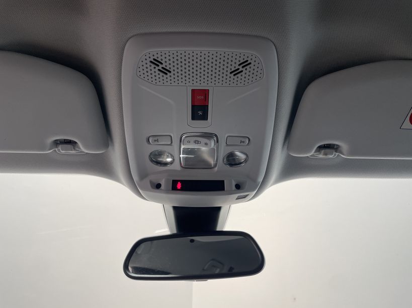 PEUGEOT 2008 2021 - Photo n°22