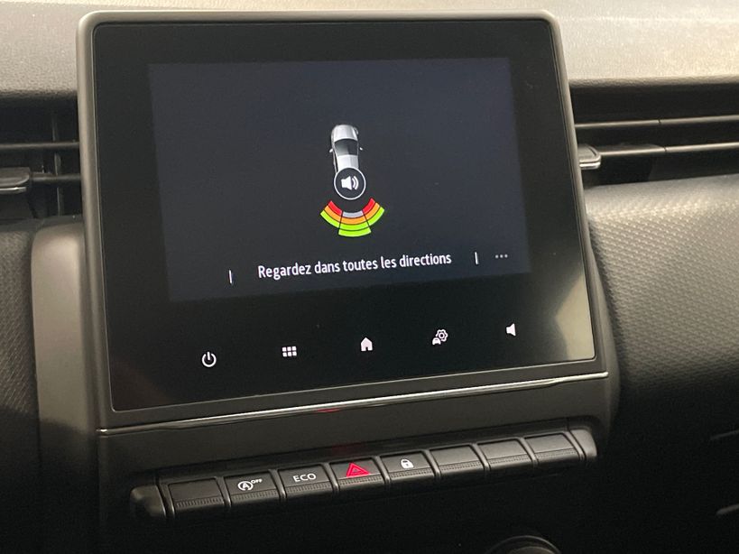 RENAULT CLIO V 2021 - Photo n°12