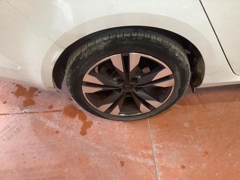 RENAULT MEGANE IV ESTATE 2020 - Photo n°9