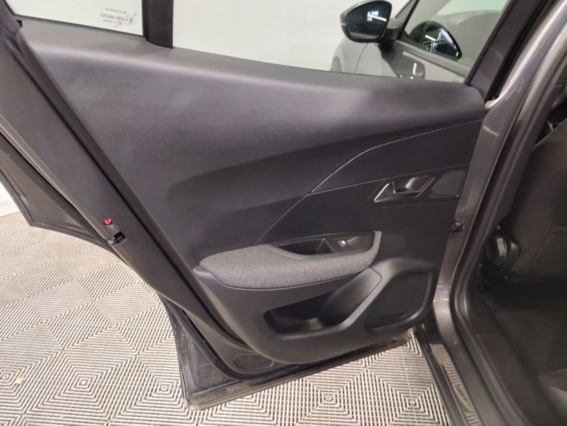 PEUGEOT 2008 2023 - Photo n°11