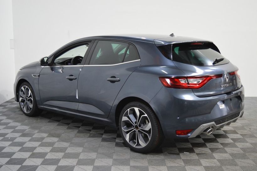 RENAULT MEGANE IV BERLINE 2019 - Photo n°4
