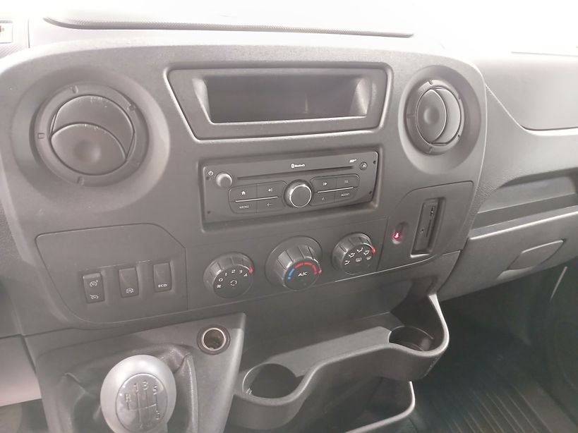 RENAULT MASTER FOURGON 2018 - Photo n°15