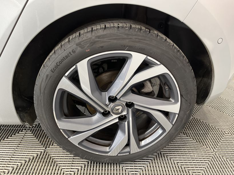 RENAULT CLIO V 2021 - Photo n°10