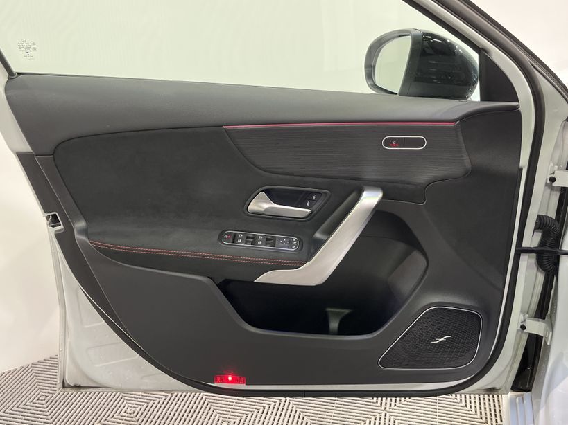 MERCEDES CLASSE A 2021 - Photo n°30