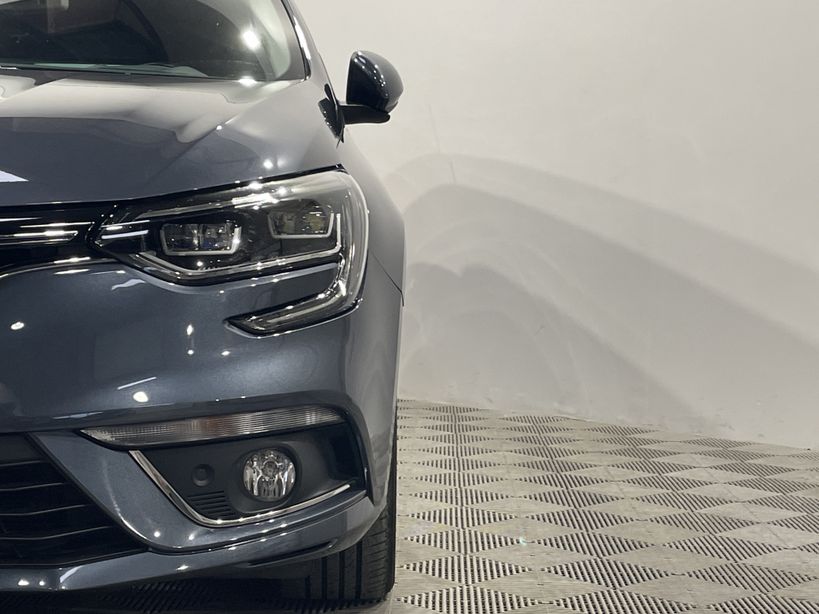 RENAULT MEGANE IV BERLINE BUSINESS 2019 - Photo n°7