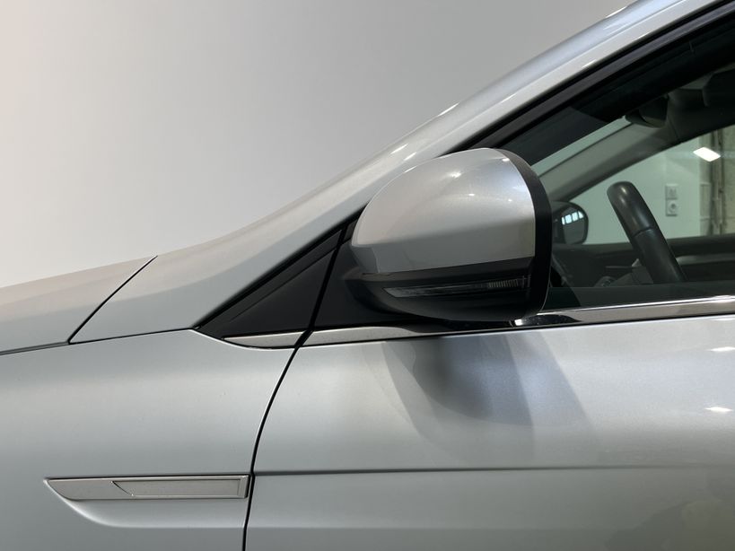 RENAULT MEGANE IV BERLINE 2021 - Photo n°44