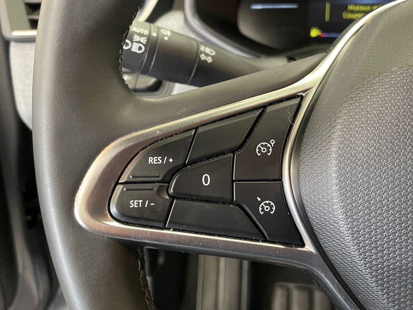 RENAULT CLIO V 2024 - Photo n°18