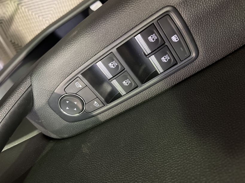 RENAULT CAPTUR 2023 - Photo n°36