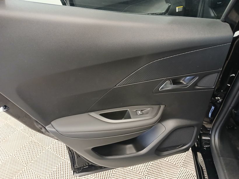 PEUGEOT 2008 2024 - Photo n°20