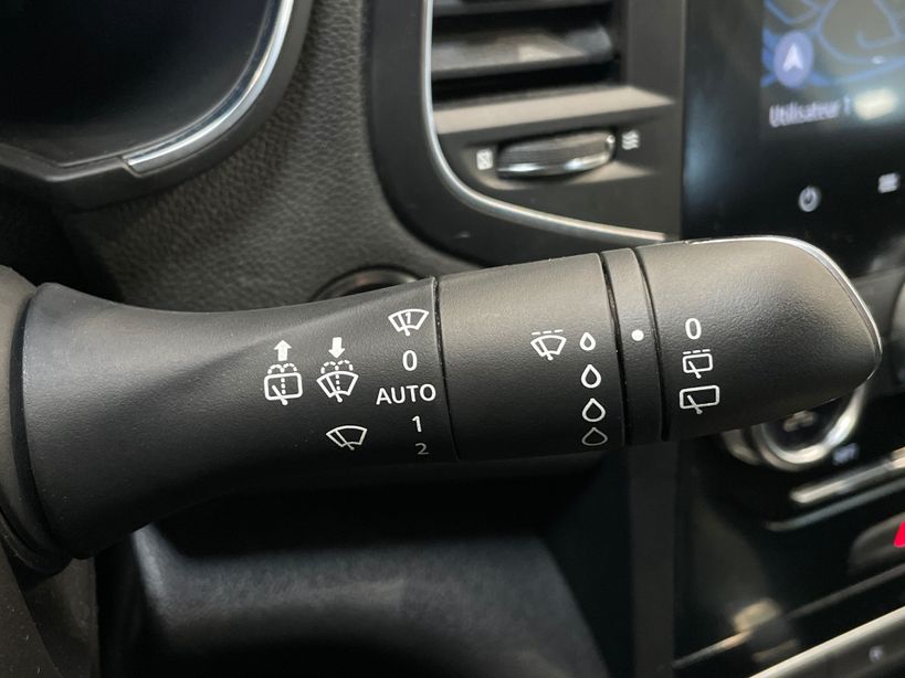 RENAULT MEGANE IV ESTATE 2021 - Photo n°29