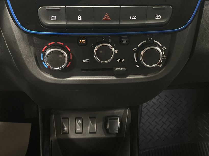 DACIA SPRING 2022 - Photo n°17