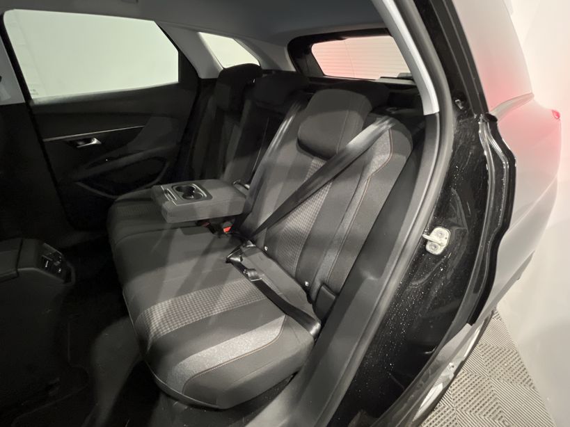 PEUGEOT 3008 BUSINESS 2020 - Photo n°10