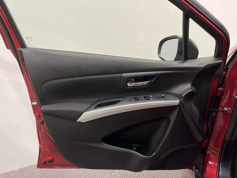 SUZUKI S CROSS 2019 - Photo n°30