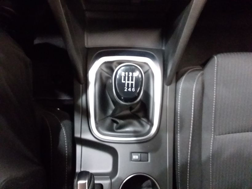 RENAULT MEGANE IV BERLINE 2021 - Photo n°20