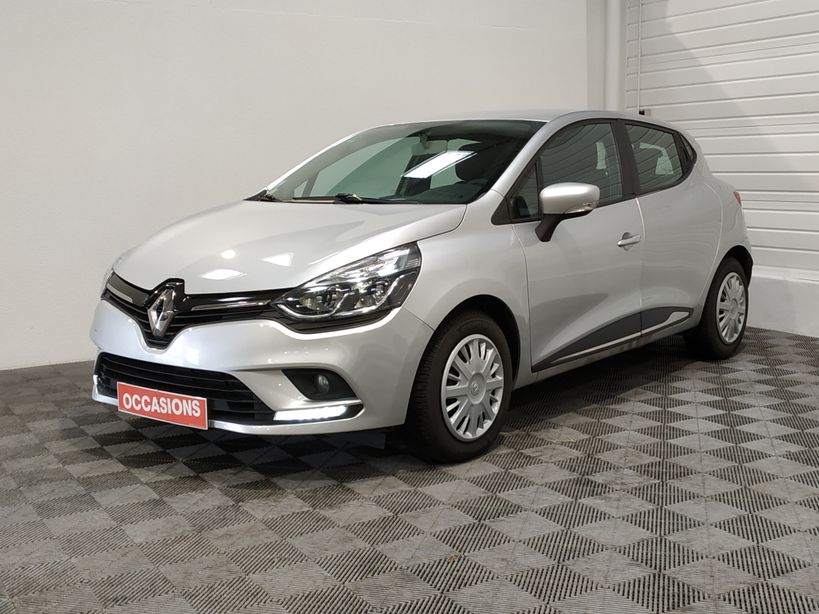 RENAULT CLIO IV 2018 - Photo n°1