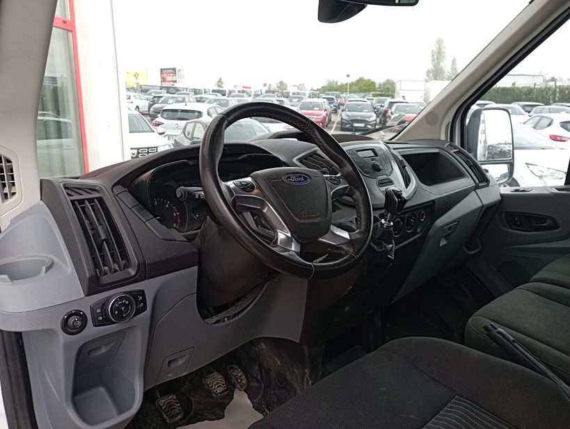FORD TRANSIT CHASSIS DOUBLE CABINE 2019 - Photo n°10