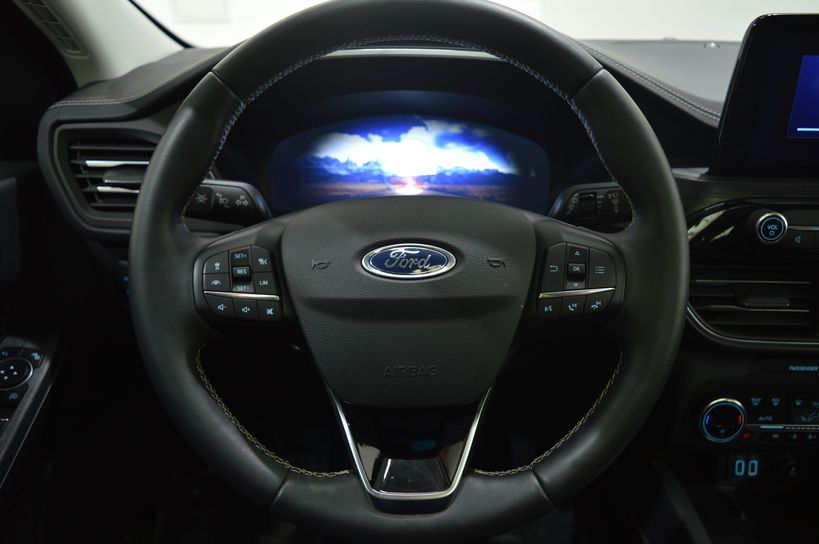 FORD KUGA 2021 - Photo n°11
