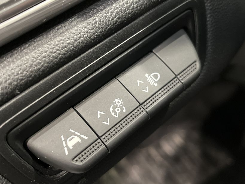 RENAULT CAPTUR 2021 - Photo n°35