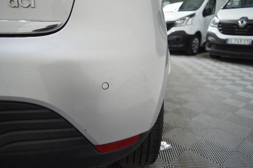 RENAULT CLIO IV 2016 - Photo n°5