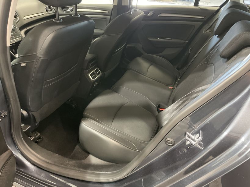 RENAULT MEGANE IV ESTATE 2021 - Photo n°21