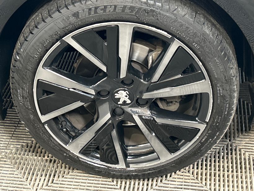 PEUGEOT 208 2023 - Photo n°12